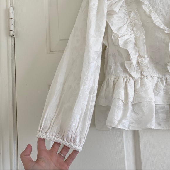 Something Navy Audrey Ruffle 3/4 Puff Sleeve Blouse in White - Picture 7 of 10